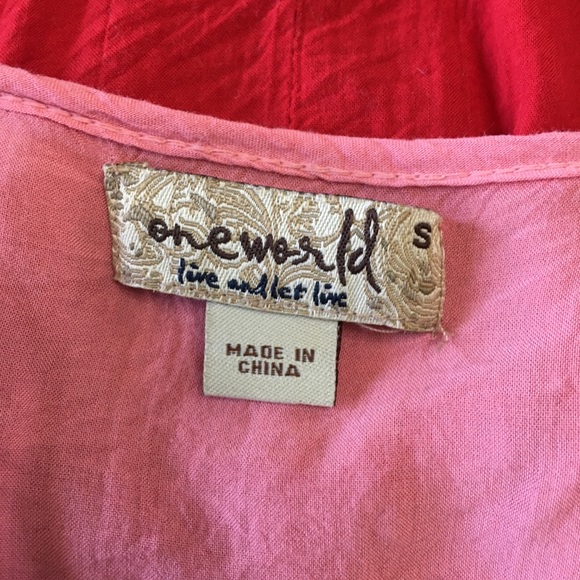 One World Blouse - Picture 4 of 4